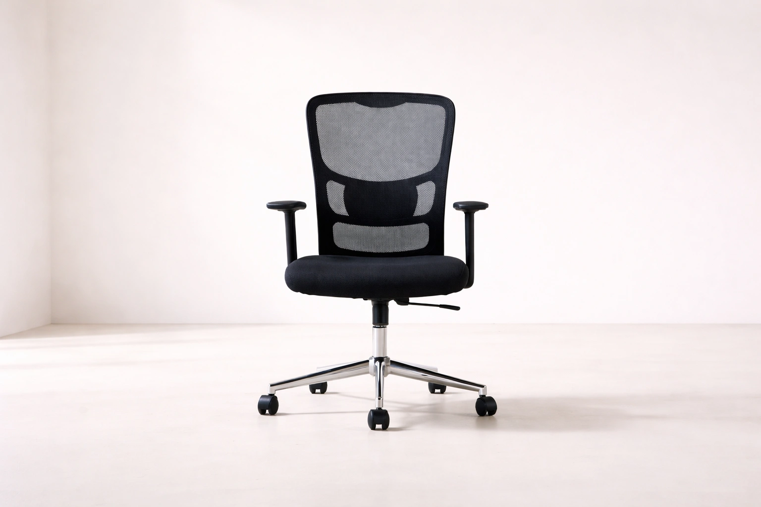 Low Back Mesh Chair (Triple Panel)